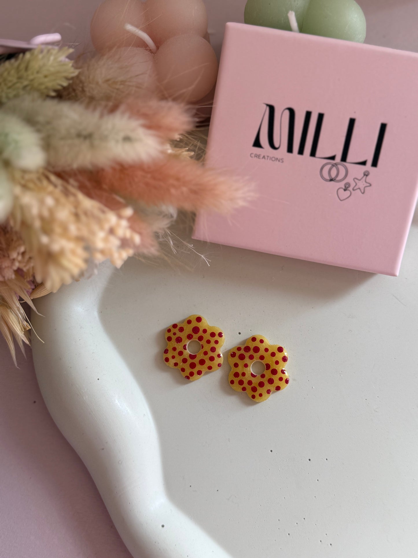 Charms Lucinda jaune pois rouges