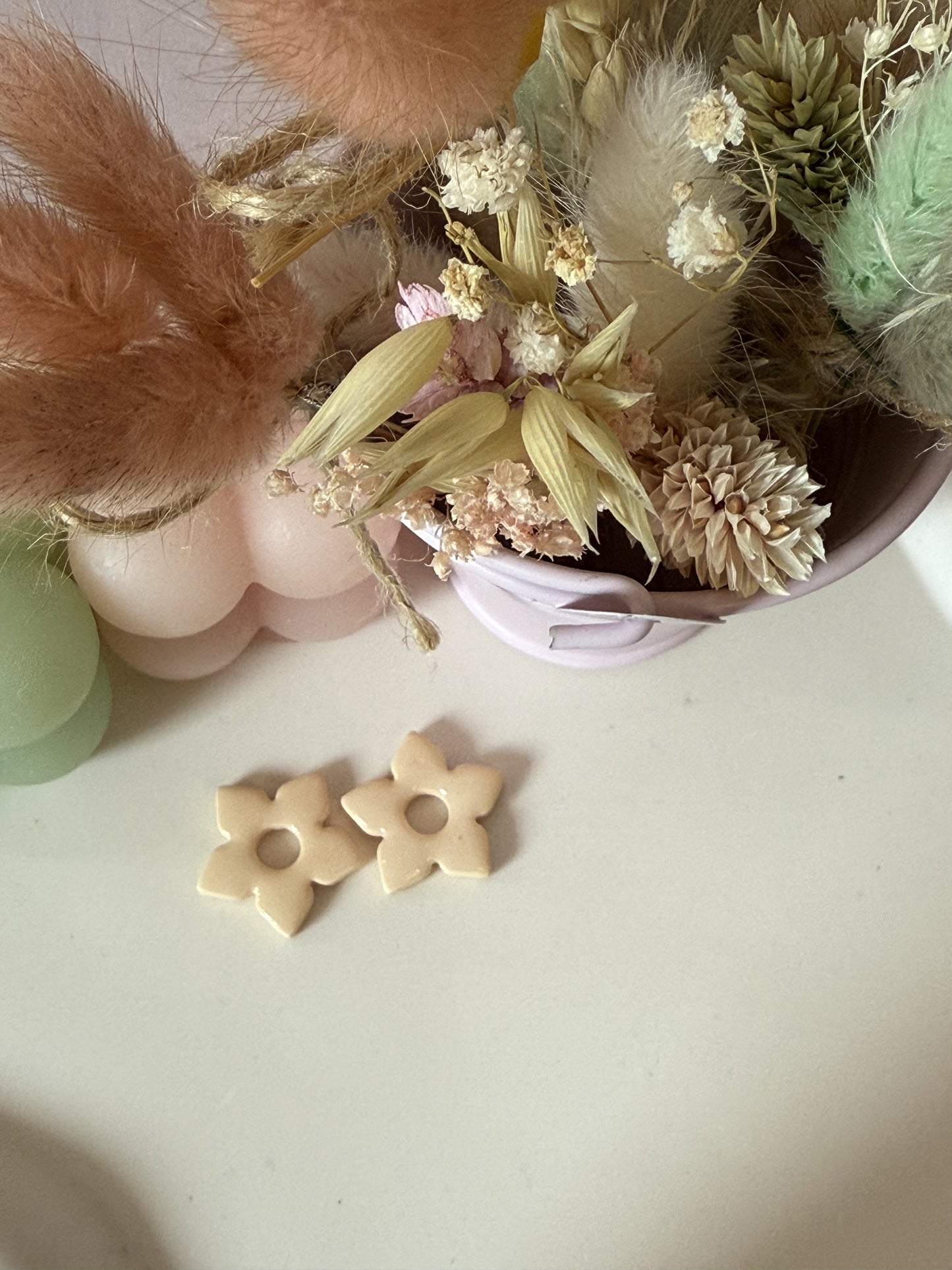Charms Martha Beige