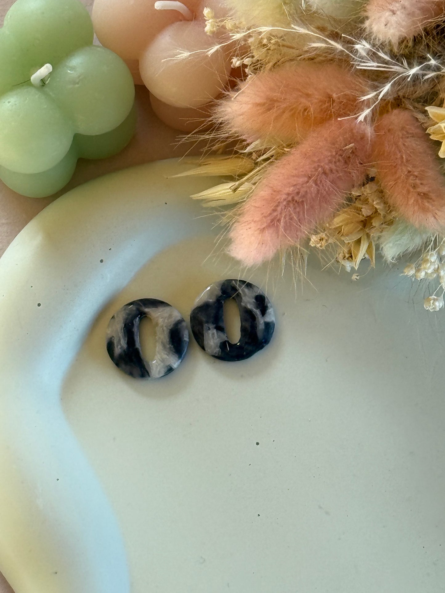 Charms Kate noir maculé S