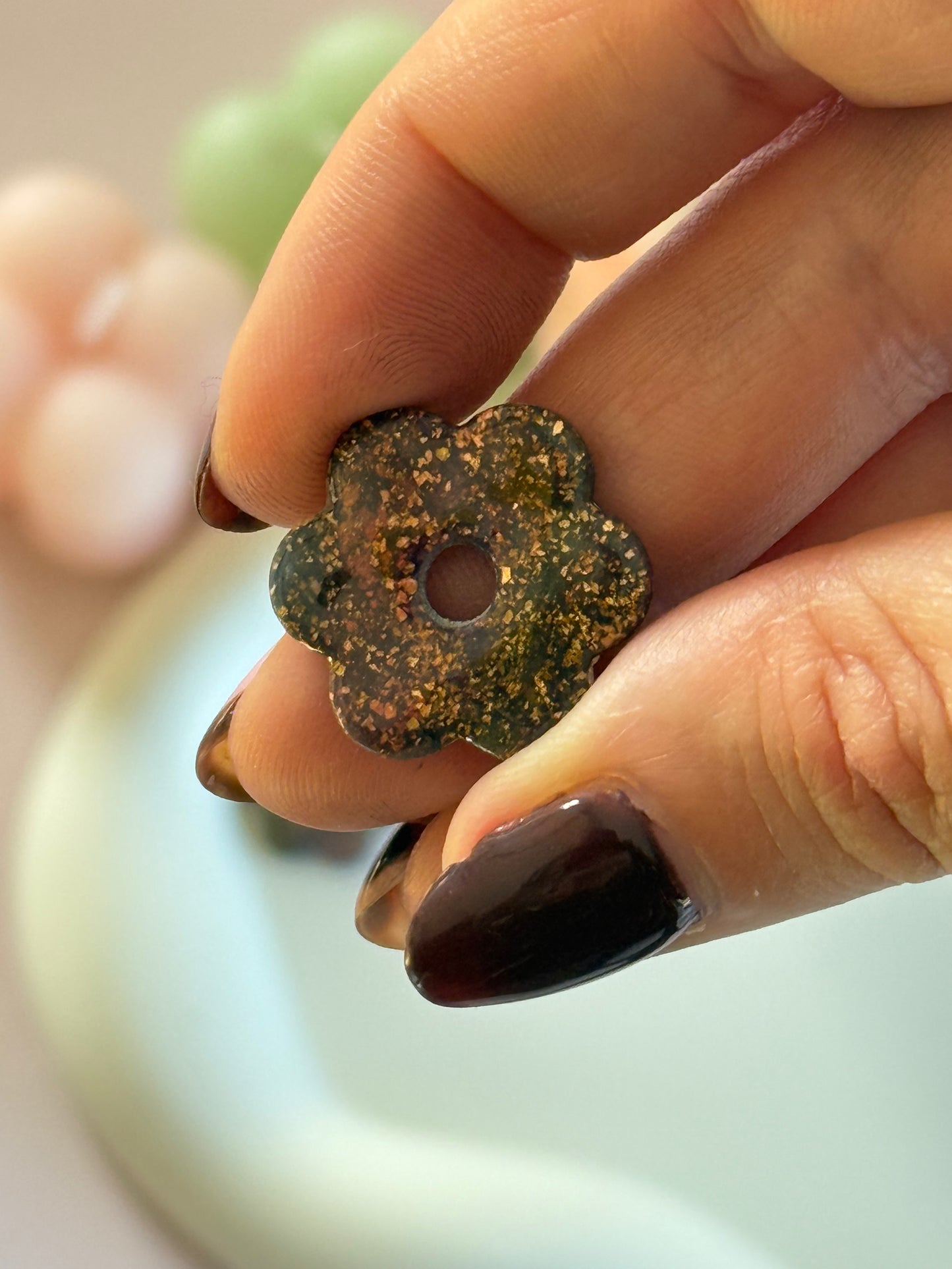 Charms Lucinda vert/rouge/bleu