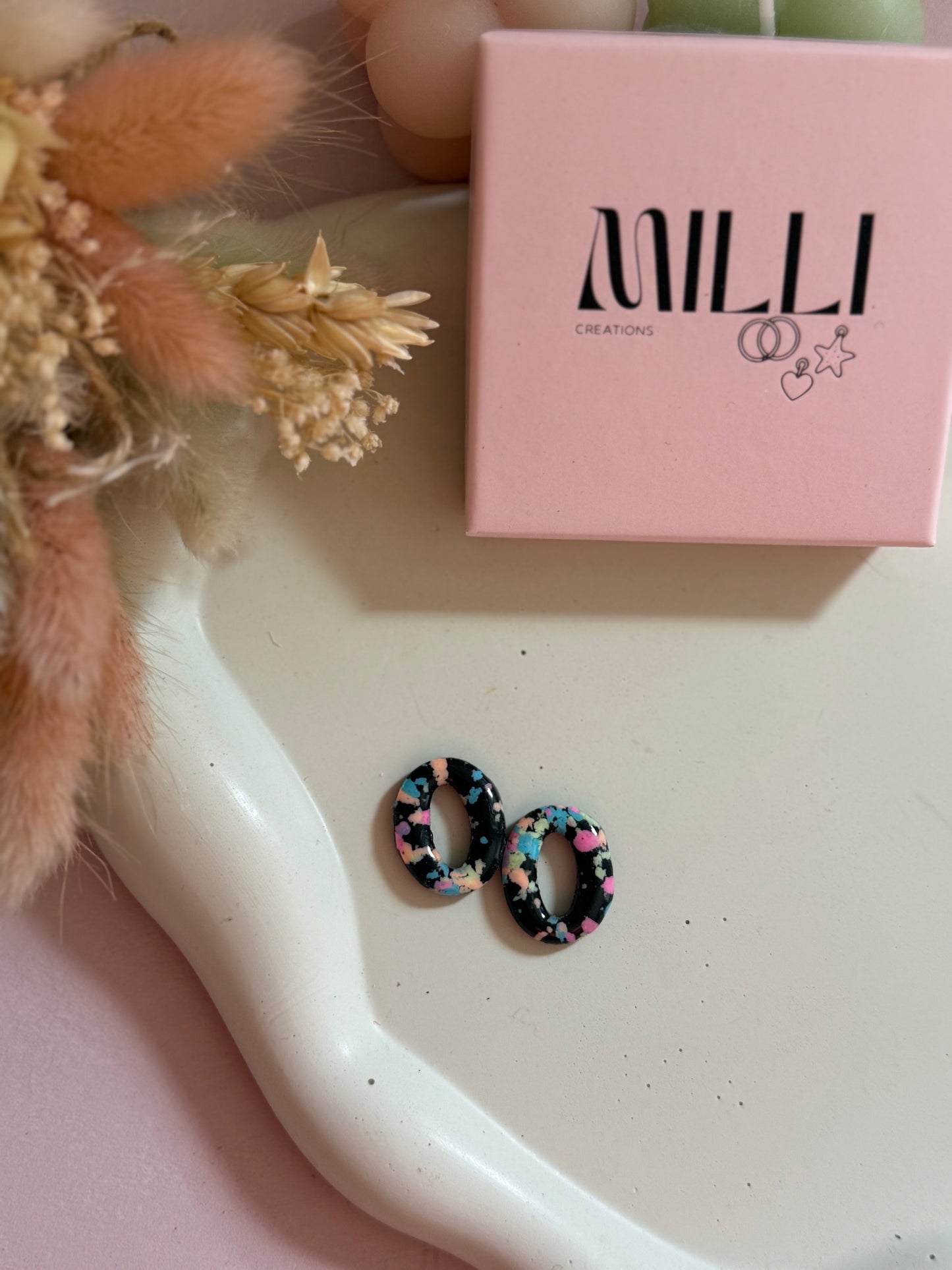 Charms Linea noir tache fluos M