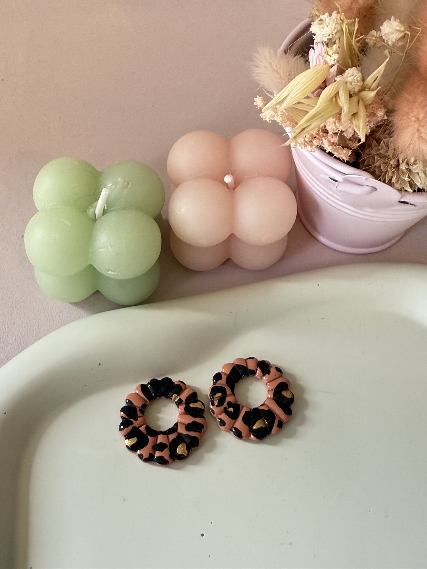 Charms Ella Léopard