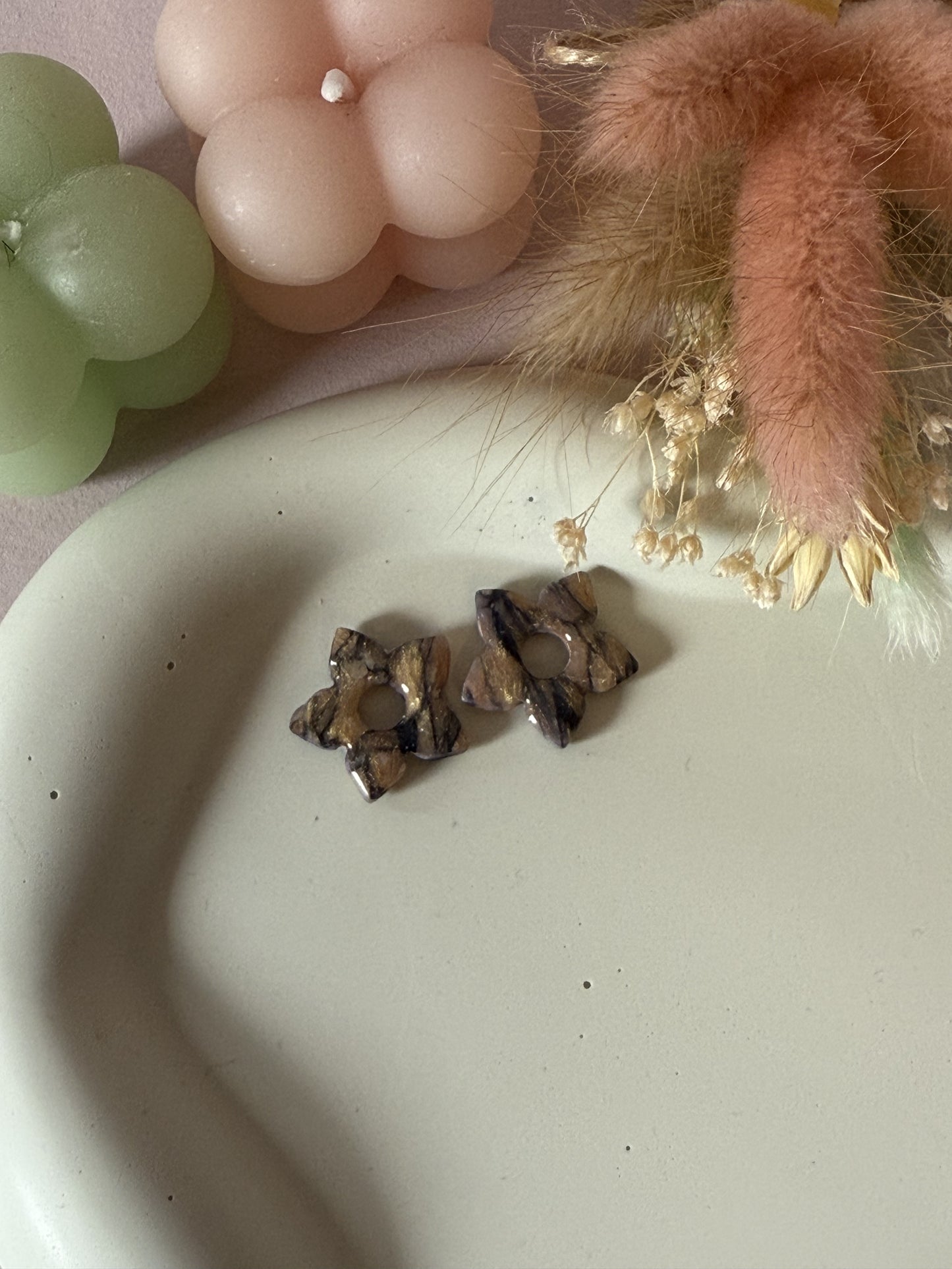 Charms Martha marbré Or bronze noir