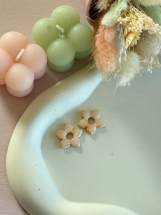 Charms Martha Ivoire/or